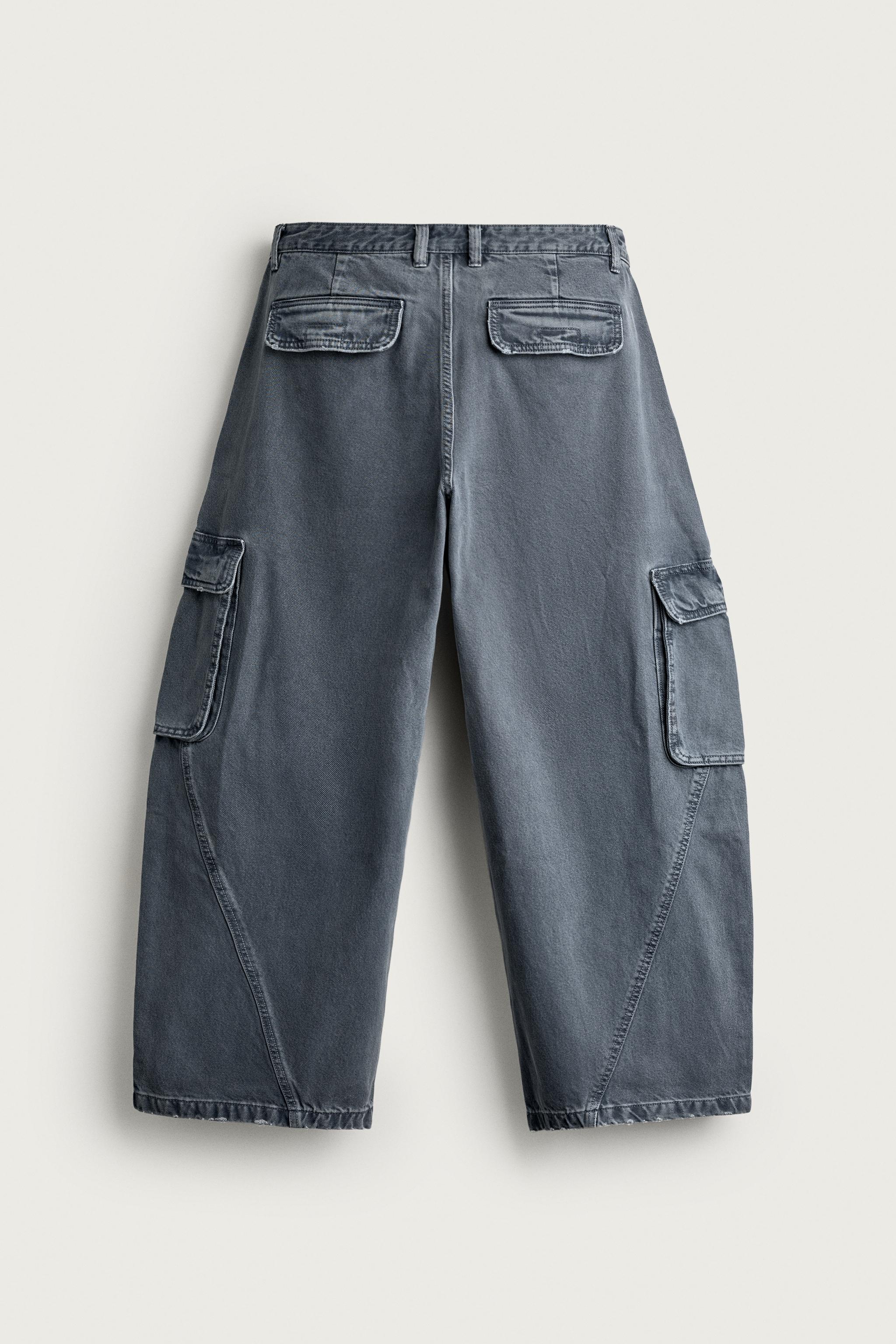 BALLOON-FIT CARGO PANTS WITH SEAMS